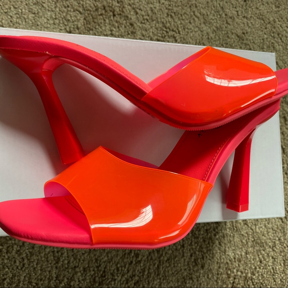 Hot Pink Heels (Barbie)